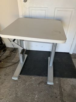 Raisable table