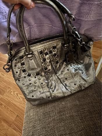 COACH KRISTIN SILVER PEWTER METALLIC STUDDED PLEATED LEATHER HANDBAG