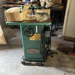 Grizzly 1 1/2 Hp Shaper