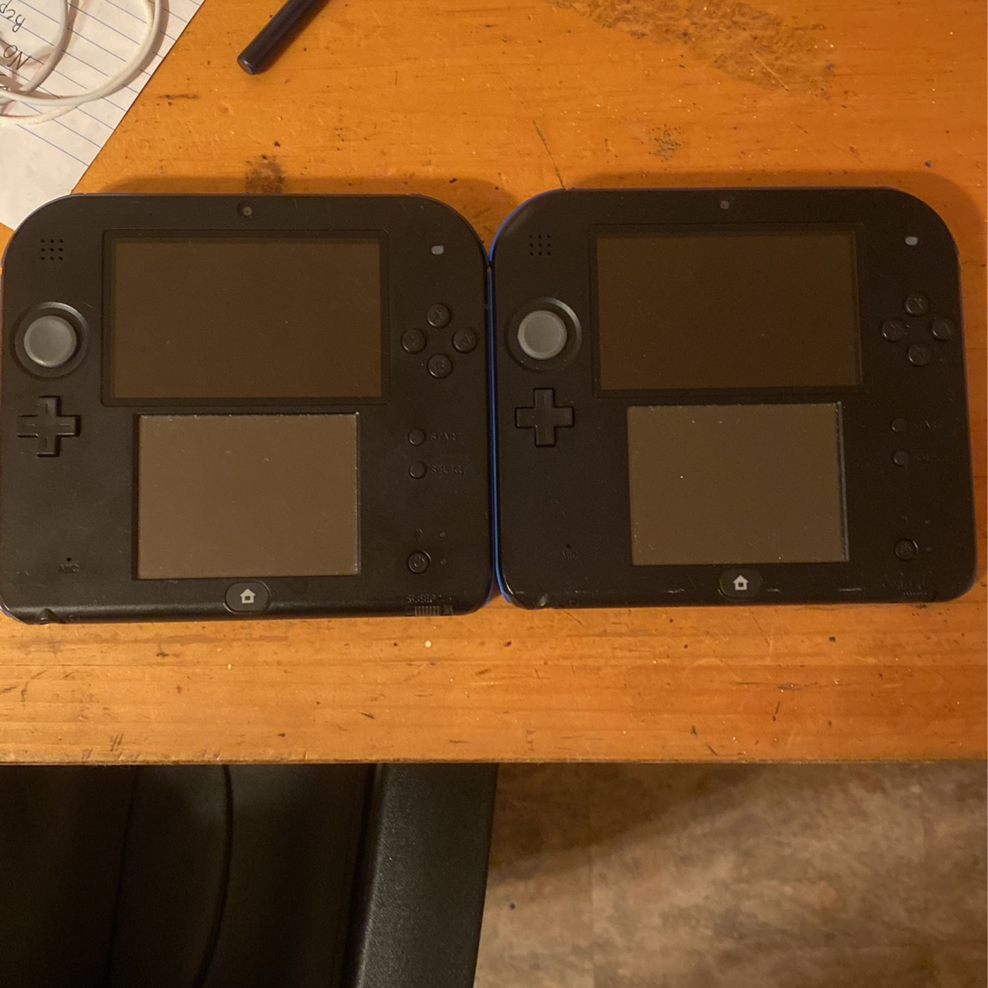 Two Nintendo 2DS