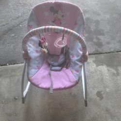 Bright Starts Disney Baby Minnie Mouse Infant to Toddler Rocker
