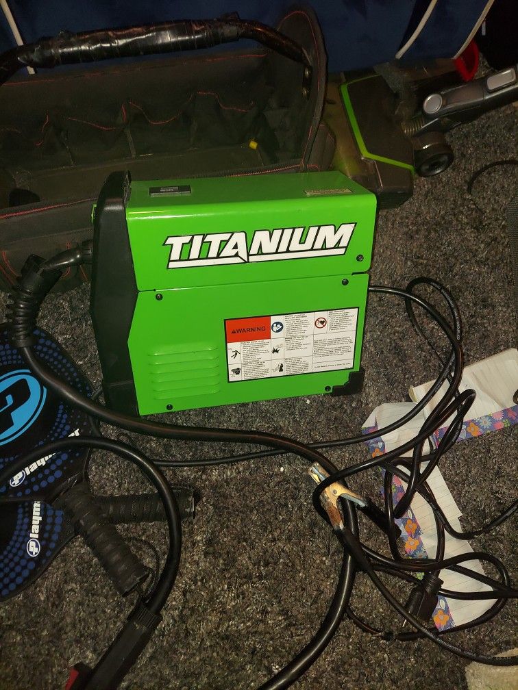 Electric Welder Brand New Out Of The Box