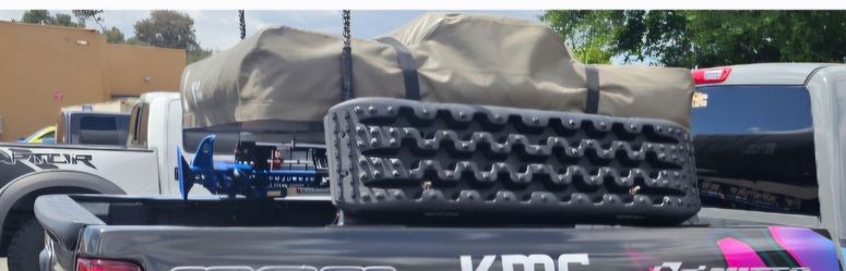 Truck bed tent & all accessories