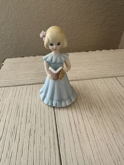 Enesco Growing Up Birthday Girls Figurine-Age 6