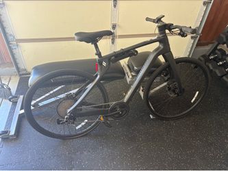 E-Bikes - Superstrara