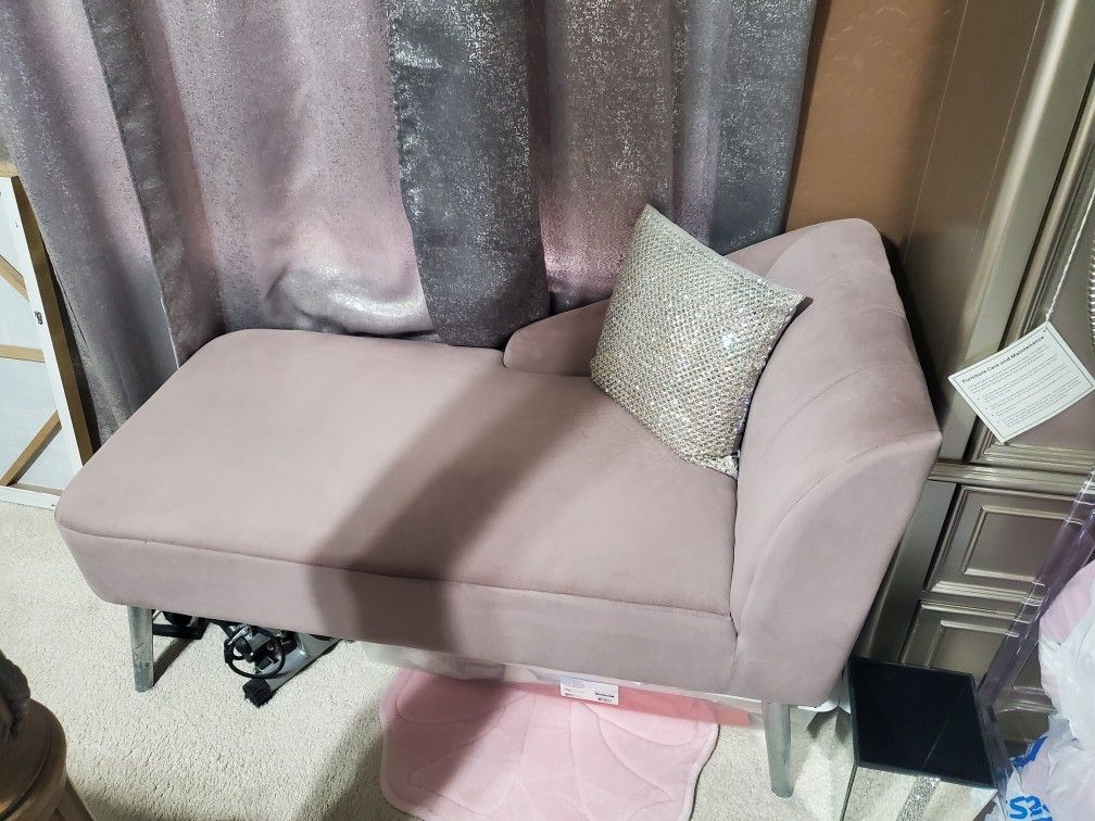 Lounge Chair