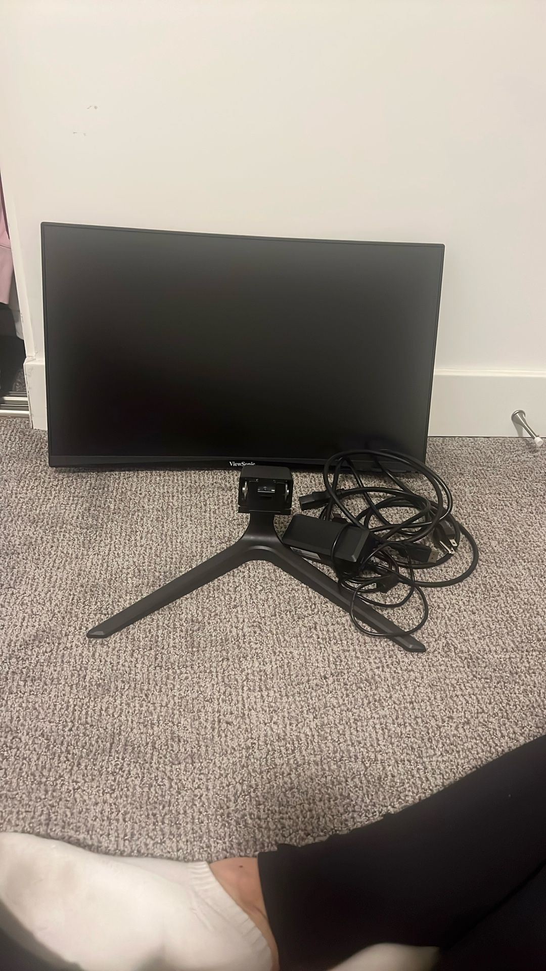 Viewsonic 24 Inch Curved Monitor 