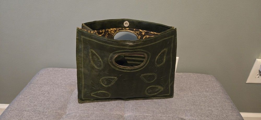 Green Square Purse