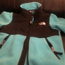 NORTH FACE SWEATER