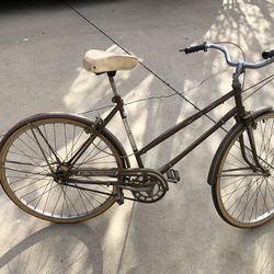 Vintage AMF Roadmaster Bicycle