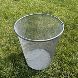 Trash Can Qty 2