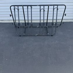 $40 - 4 Bike Standing Bike Rack - Almost New 