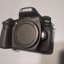 Canon 80D , Like New
