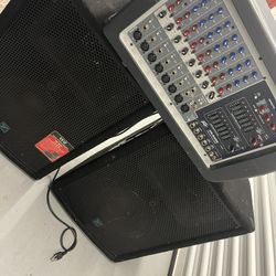 Peavy Mixer/speaker Combo