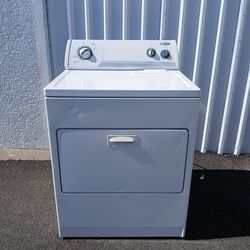 Electric Dryer Large Capacity And Heavy Duty On Good Working Condition ( Se Habla Español