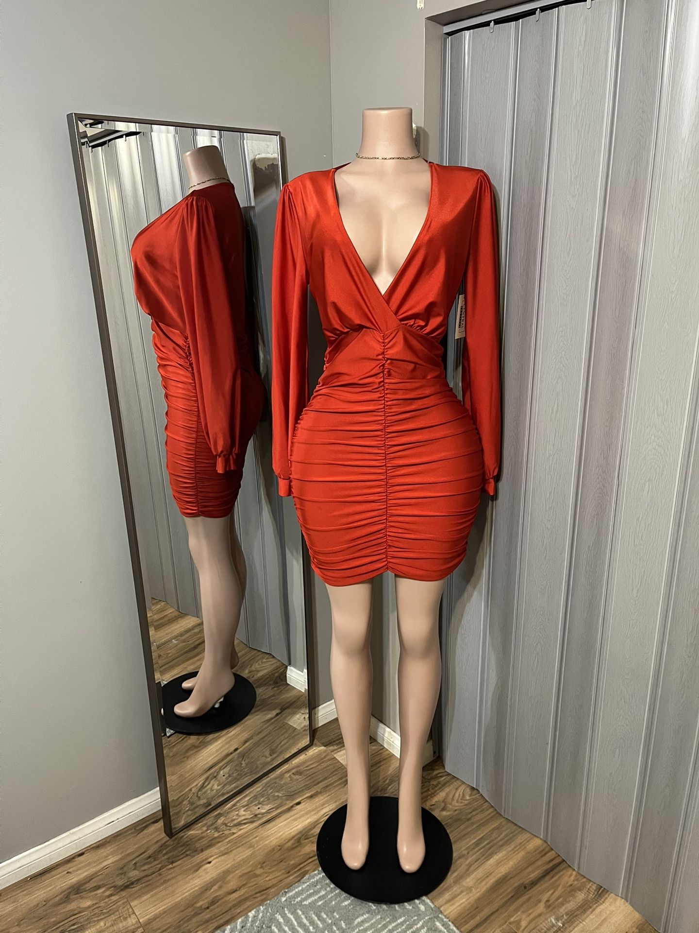Boutique Dress Size M Fashion Nova 