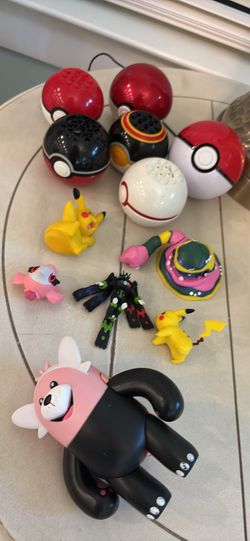 Pokémon Figures As Shown 