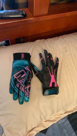 Gloves