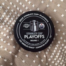 2025 Round 1 LA Kings Playoff Puck 