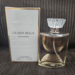 New Women's La Vida Bella Perfume 100ml