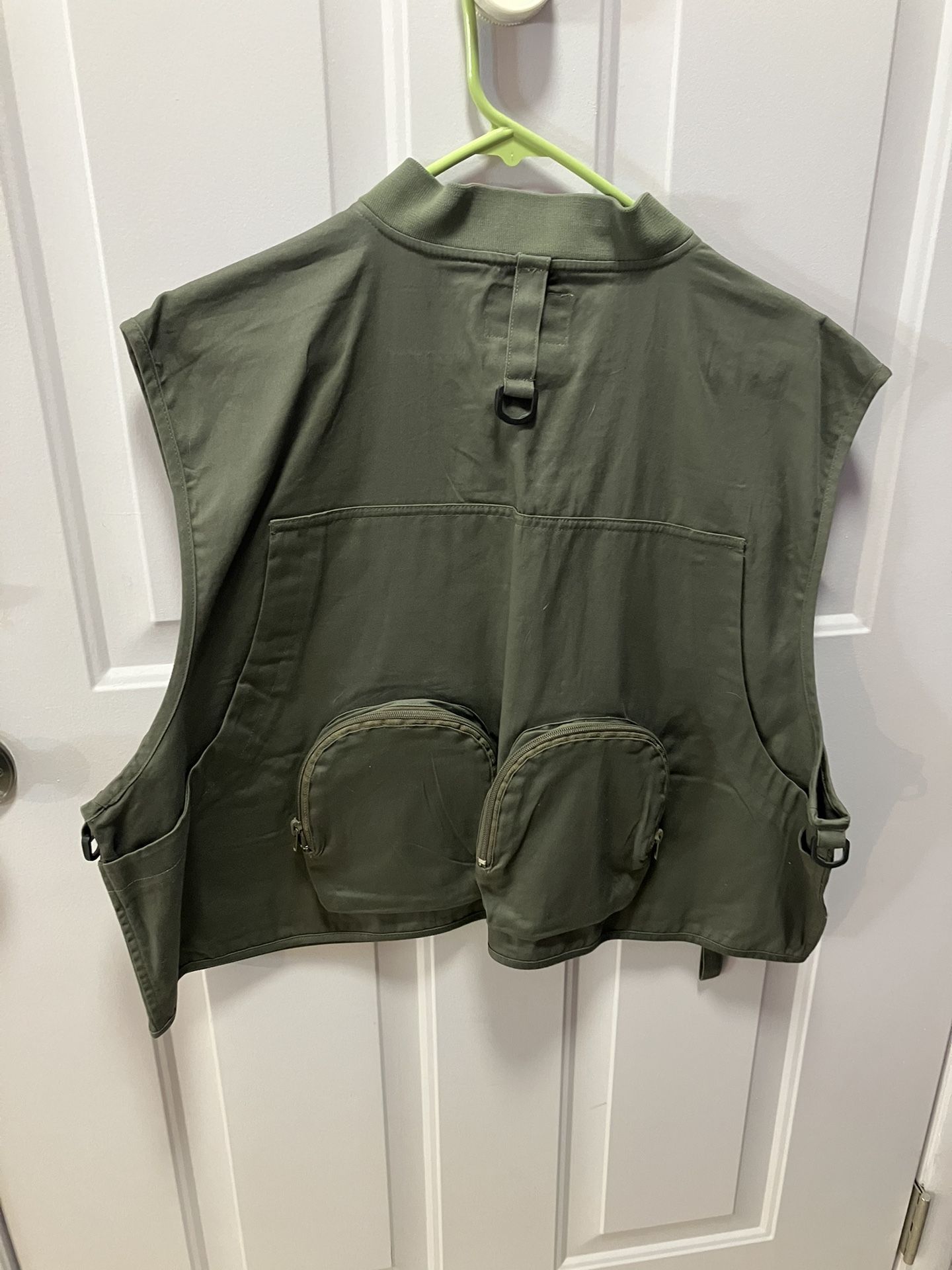 Ausable Fishing Vest & Icehouse Fish Creel for Sale in Las Vegas