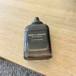 Givenchy Gentleman EDP boisée