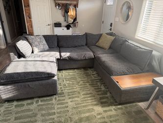 Modular couch - Albany park