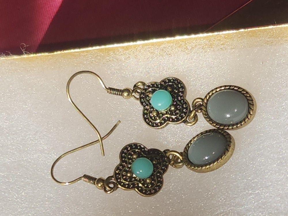 Vintage Dangle Earrings