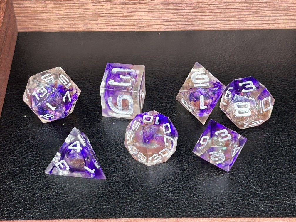 Liquid Core Purple Gaming Dice DnD