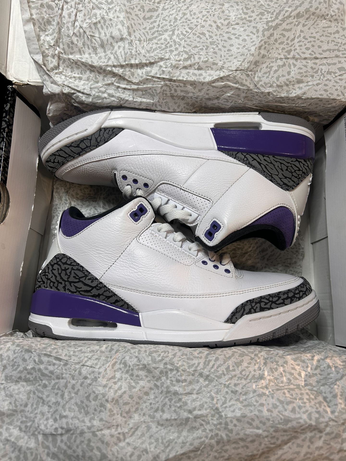 Jordan Retro 3 (2022) “ Dark Iris “