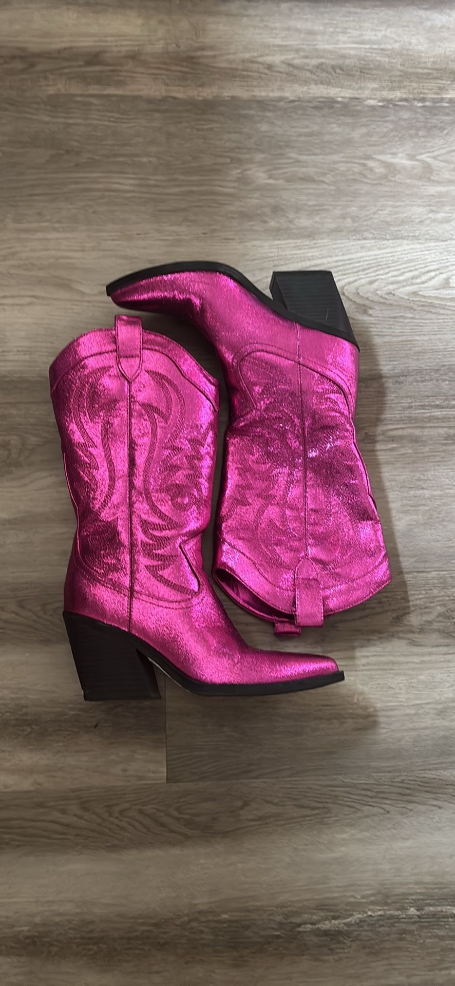 Pink cowgirl boots