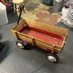 Radio Flyer Trav-ler Wagon