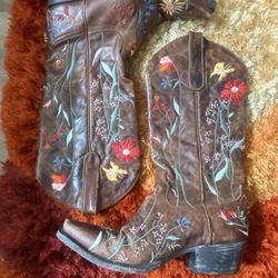 LANE boots