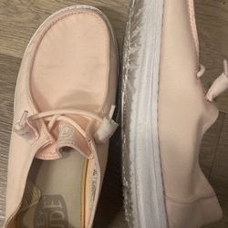Hey Dudes Shoes Pink