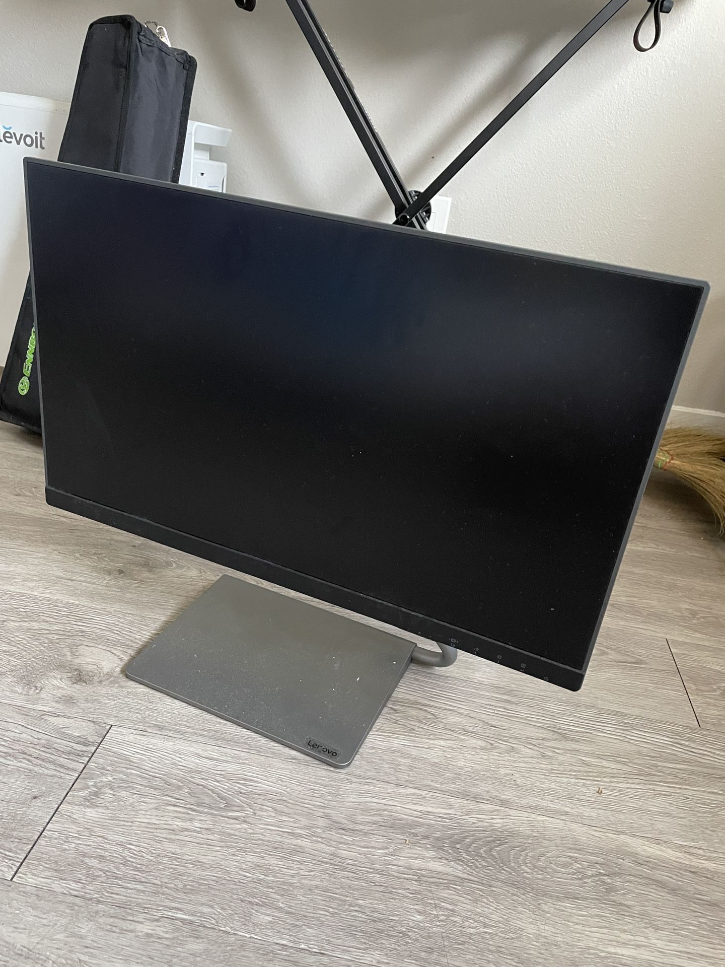 Lenovo Monitor