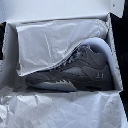 Jordan 5 wolf grey