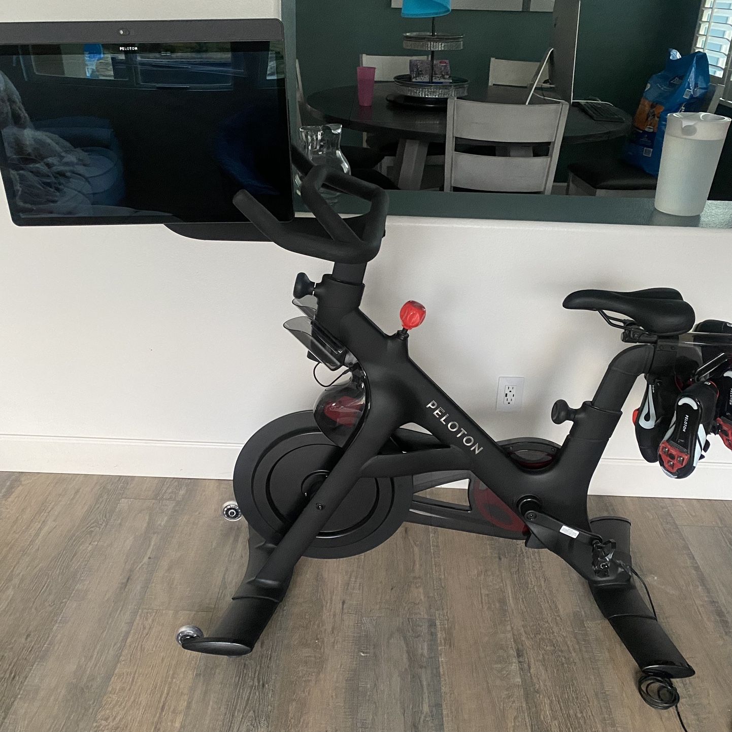 Peloton bike+