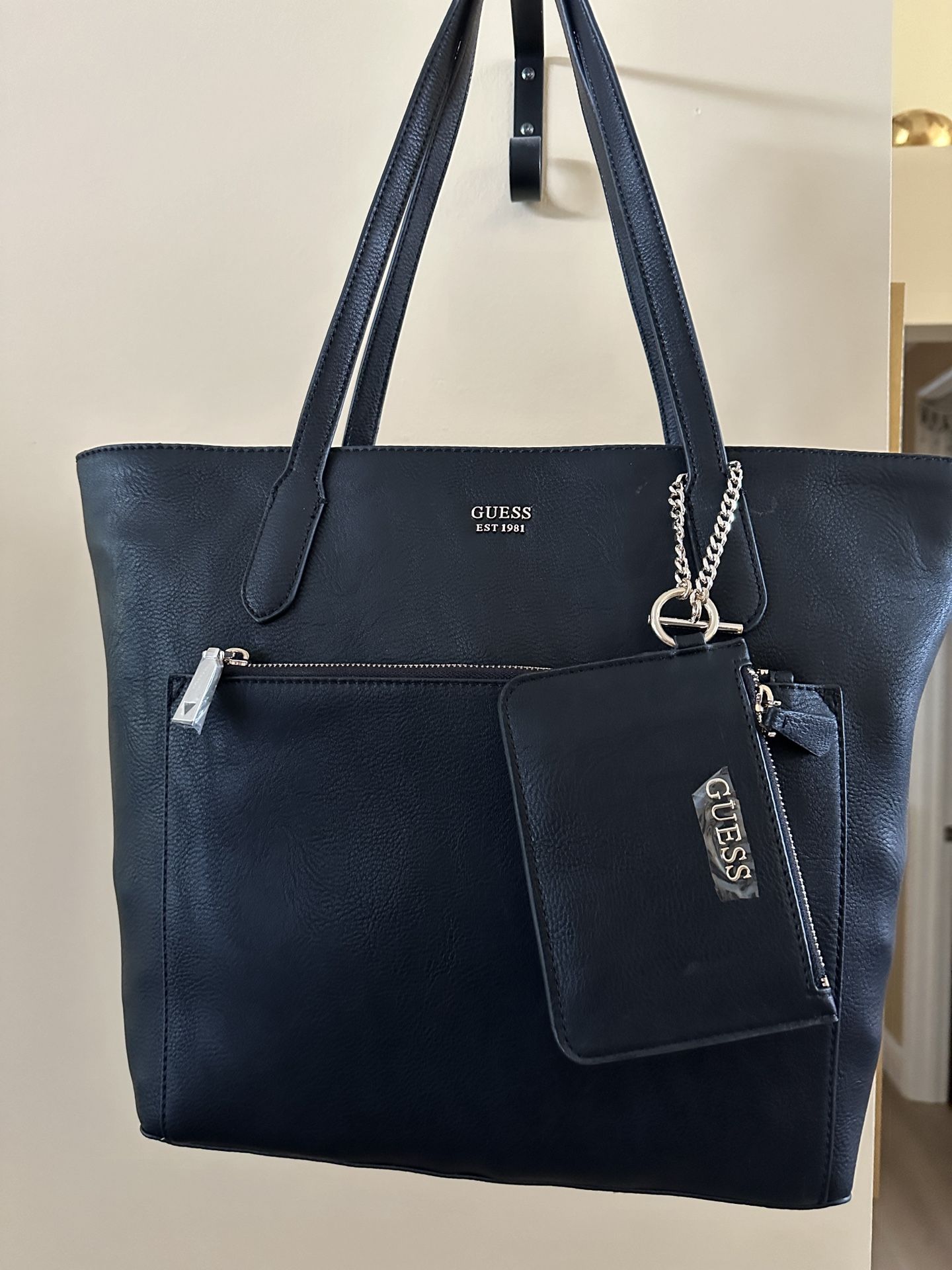 Guess - Rylan Medium Top Zip Tote NEW!