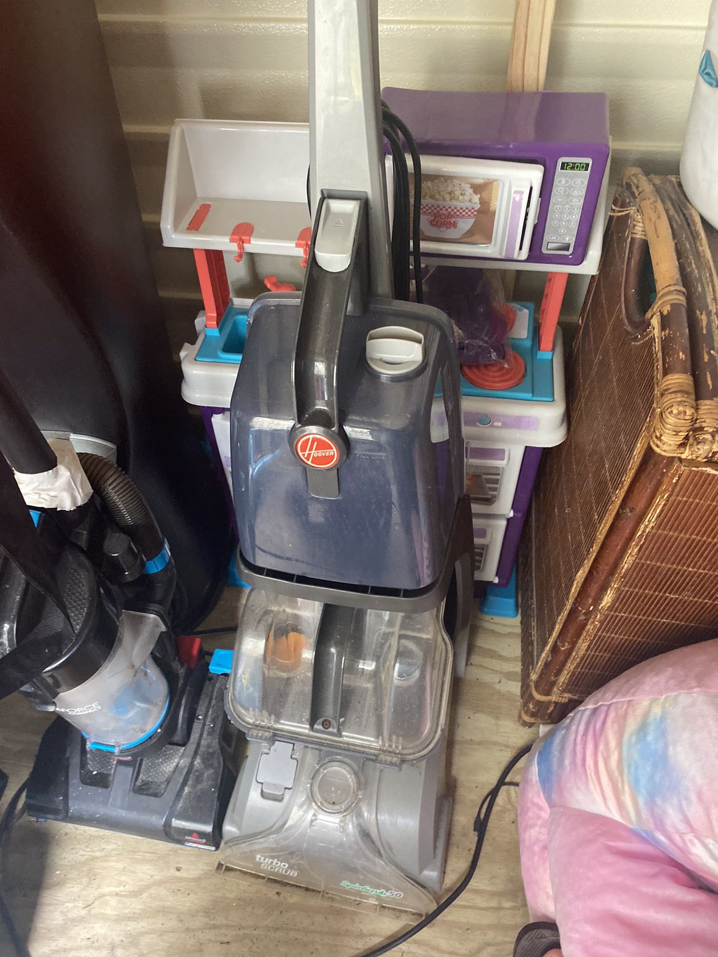 Carpet Cleaner