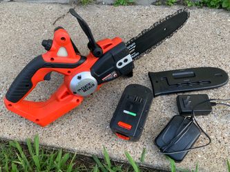 Chainsaw cordless