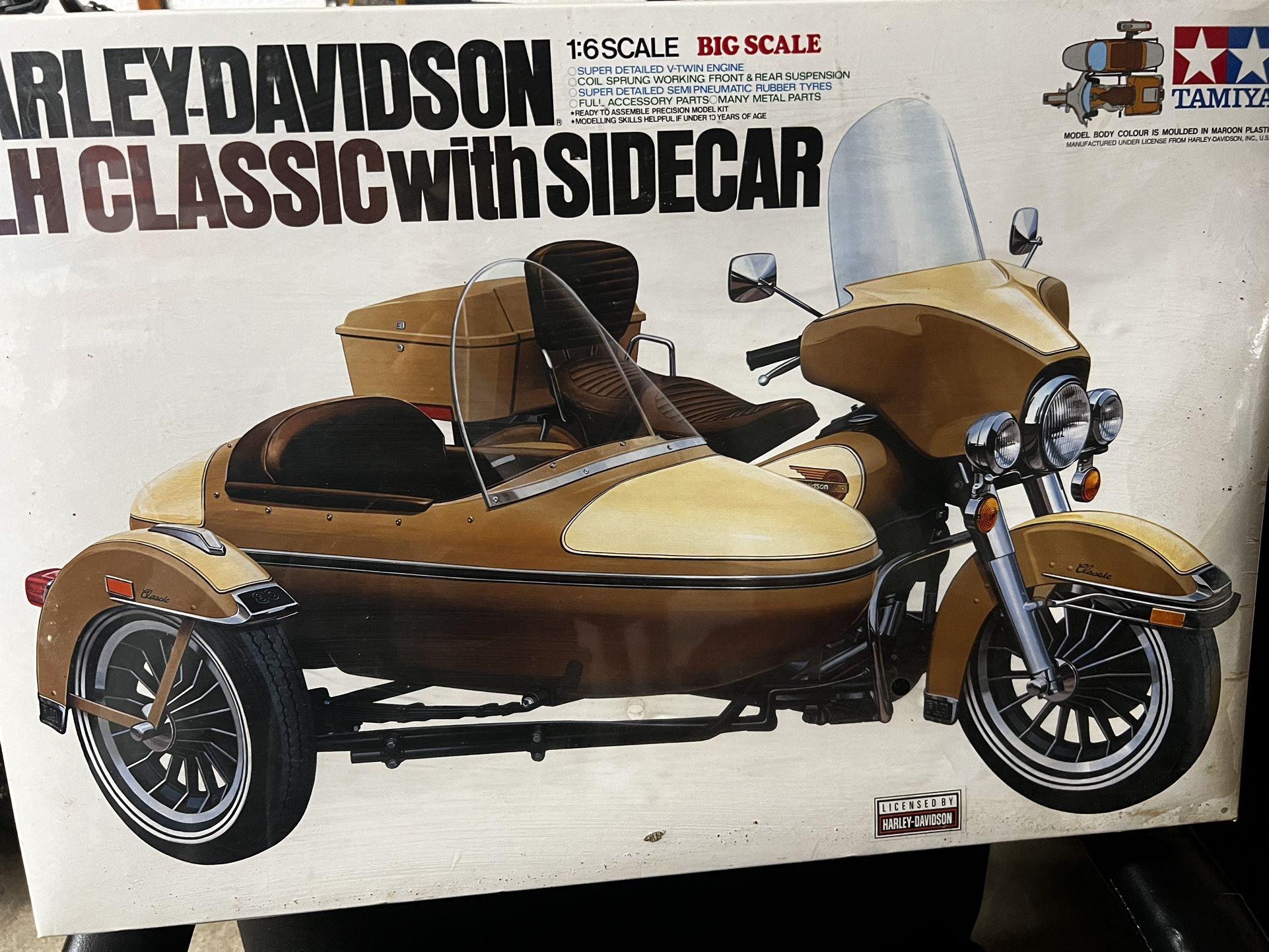 Harley Davidson Sidecar Model (huge)