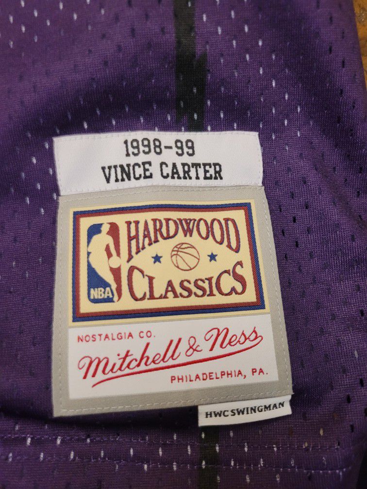 Mitchell and ness Vince carter pinstripe throwback NBA jersey basketball sz  36 for Sale in Kent, WA - OfferUp