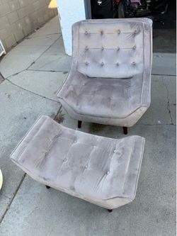 Accent chair (wide)