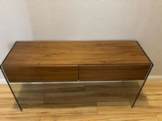2 Desk with glass legs