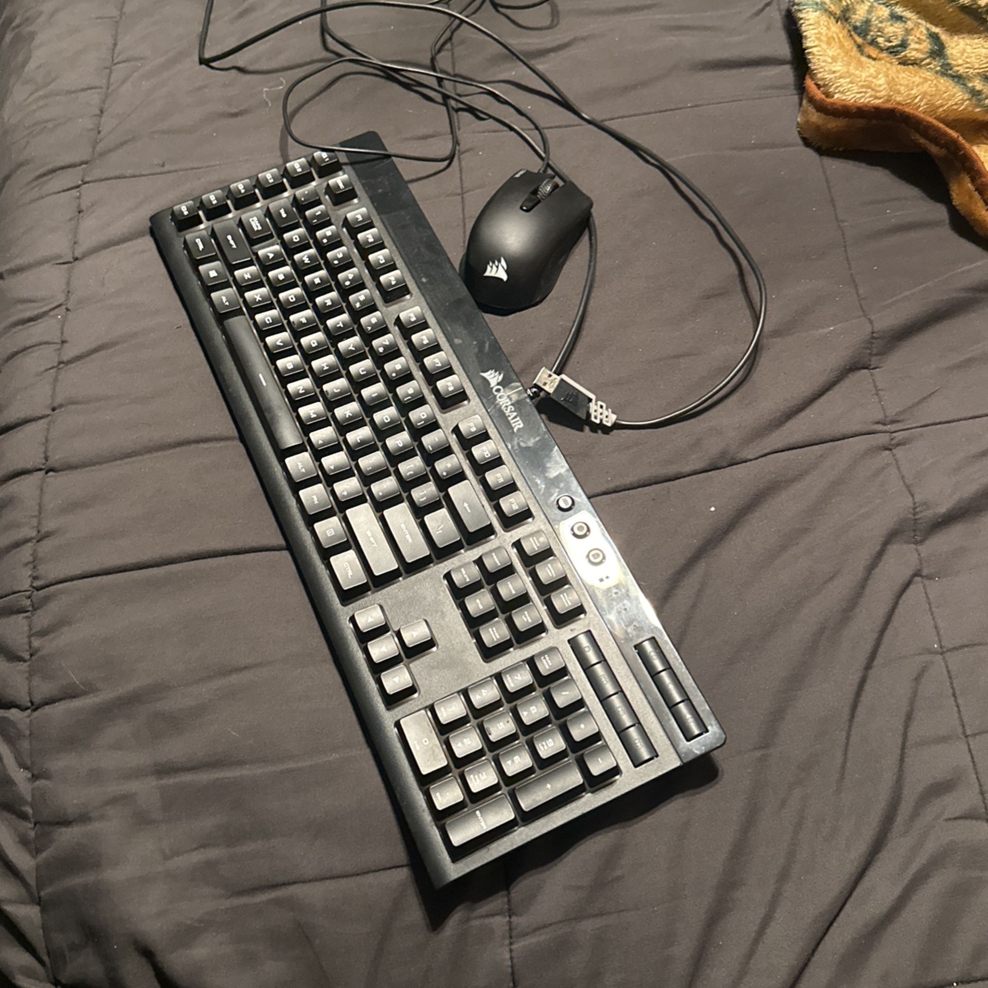 Corsair Gaming Keyboard And Mouse