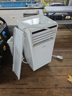 Midea Model MAP05R1WWT Portable Air Conditioner