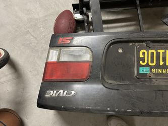 EM1/SI TRUNK LID