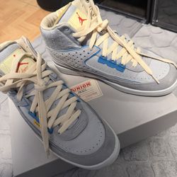 Jordan 2 Retro Unión Grey 