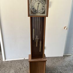 Bentley Ix Clock  Used Usado