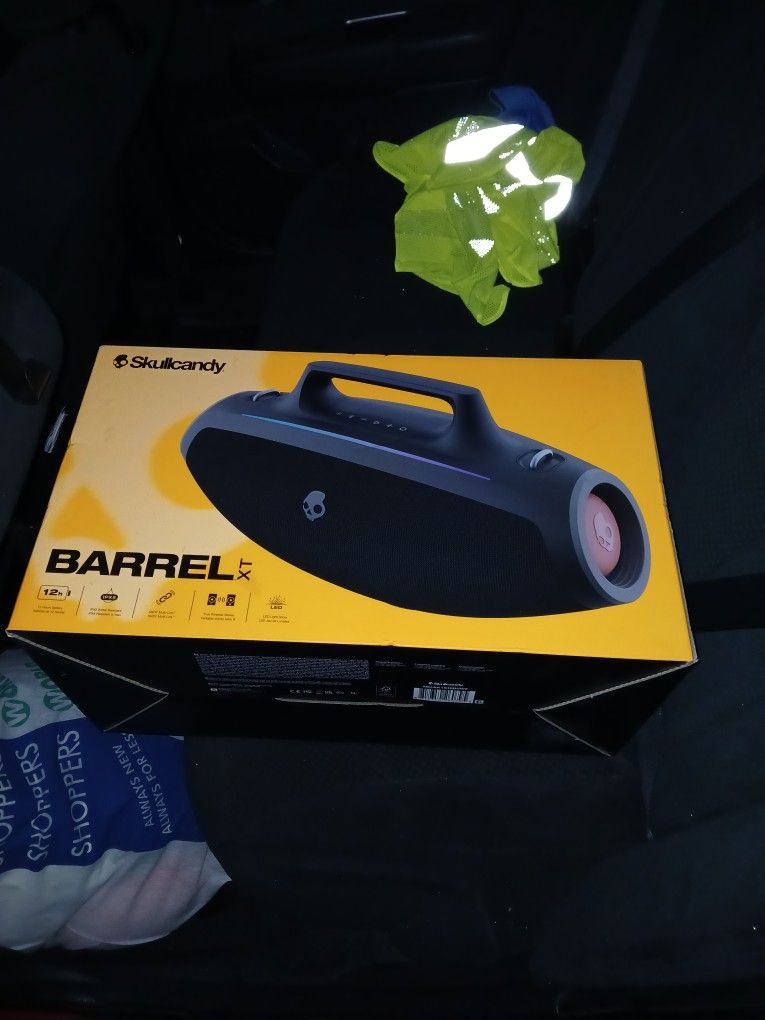 Skullcandy Barrel XT Bluetooth Boombox Party Speaker (NEW)